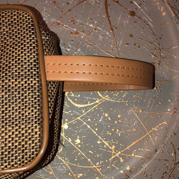 Burlap Textured Faux Leather Combo Toiletry Travel Bag - Picture 5 of 13